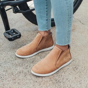 Women's 11 M - OluKai Hawai'iloa Manu Hope Boots Booties Fox Tan Nubuck Leather